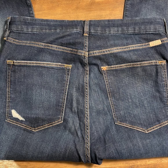 h&m super comfortable and skinny high waist ankle length ripped jeans high waist - Picture 8 of 16